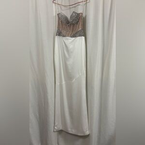 NWT Miss circle White crystal rhinestone corset satin dress gown size S
